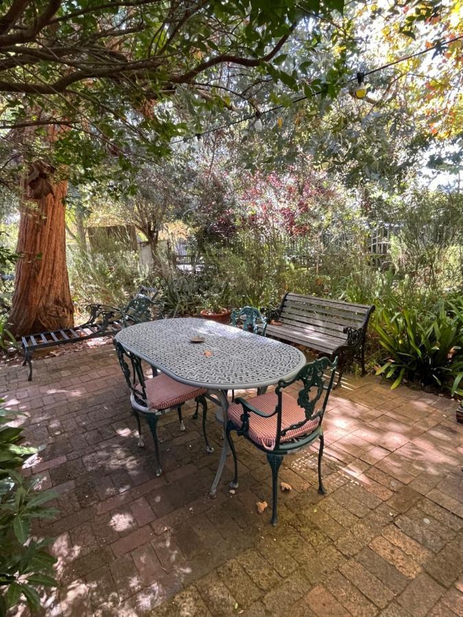 Constantia Guest House เคปทาวน์ ภายนอก รูปภาพ
