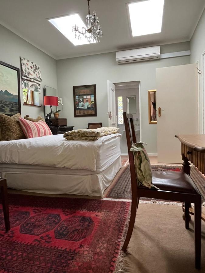 Constantia Guest House เคปทาวน์ ภายนอก รูปภาพ