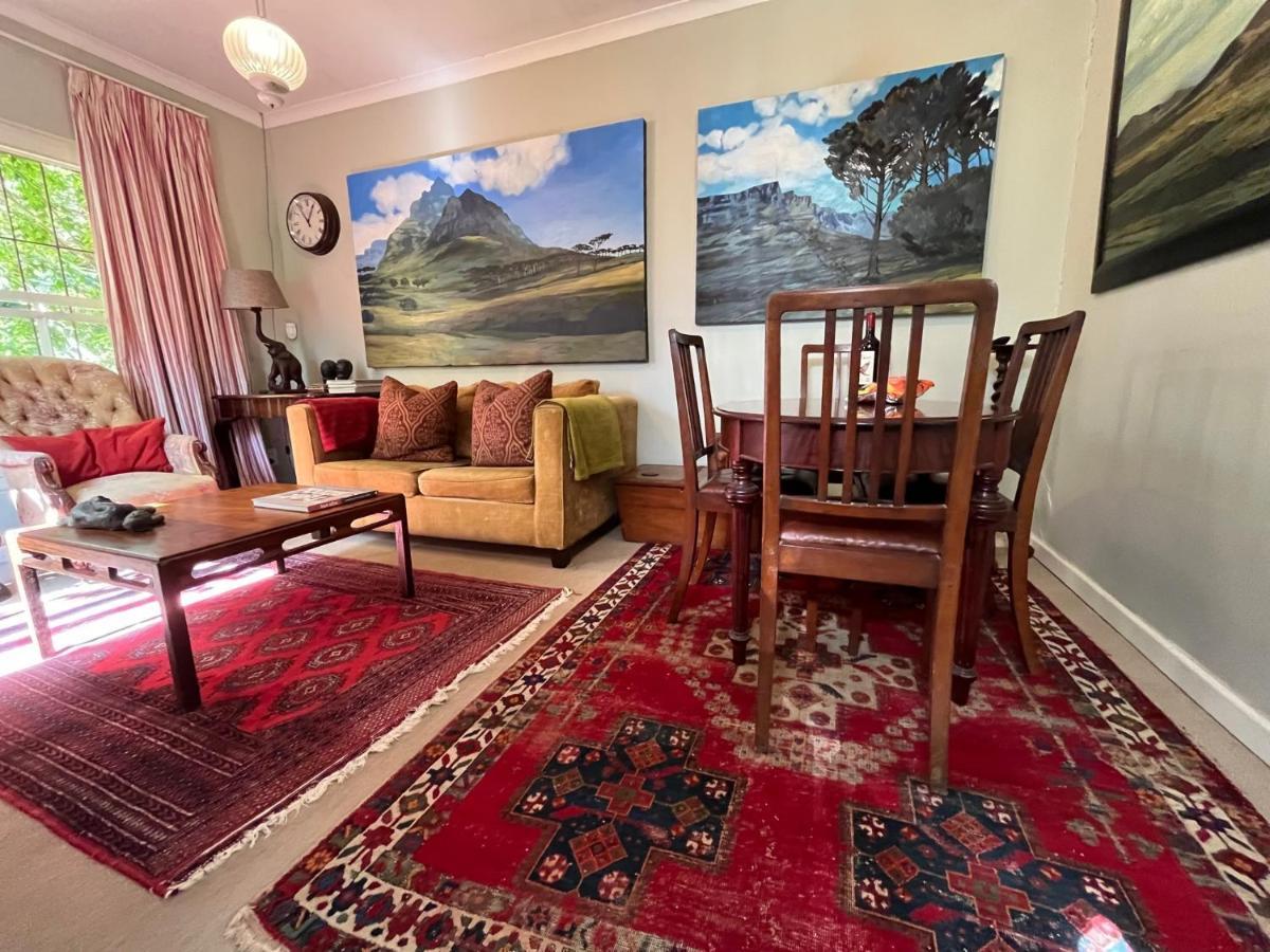 Constantia Guest House เคปทาวน์ ภายนอก รูปภาพ